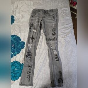 Rogue Gray Graphic Skinny Jeans